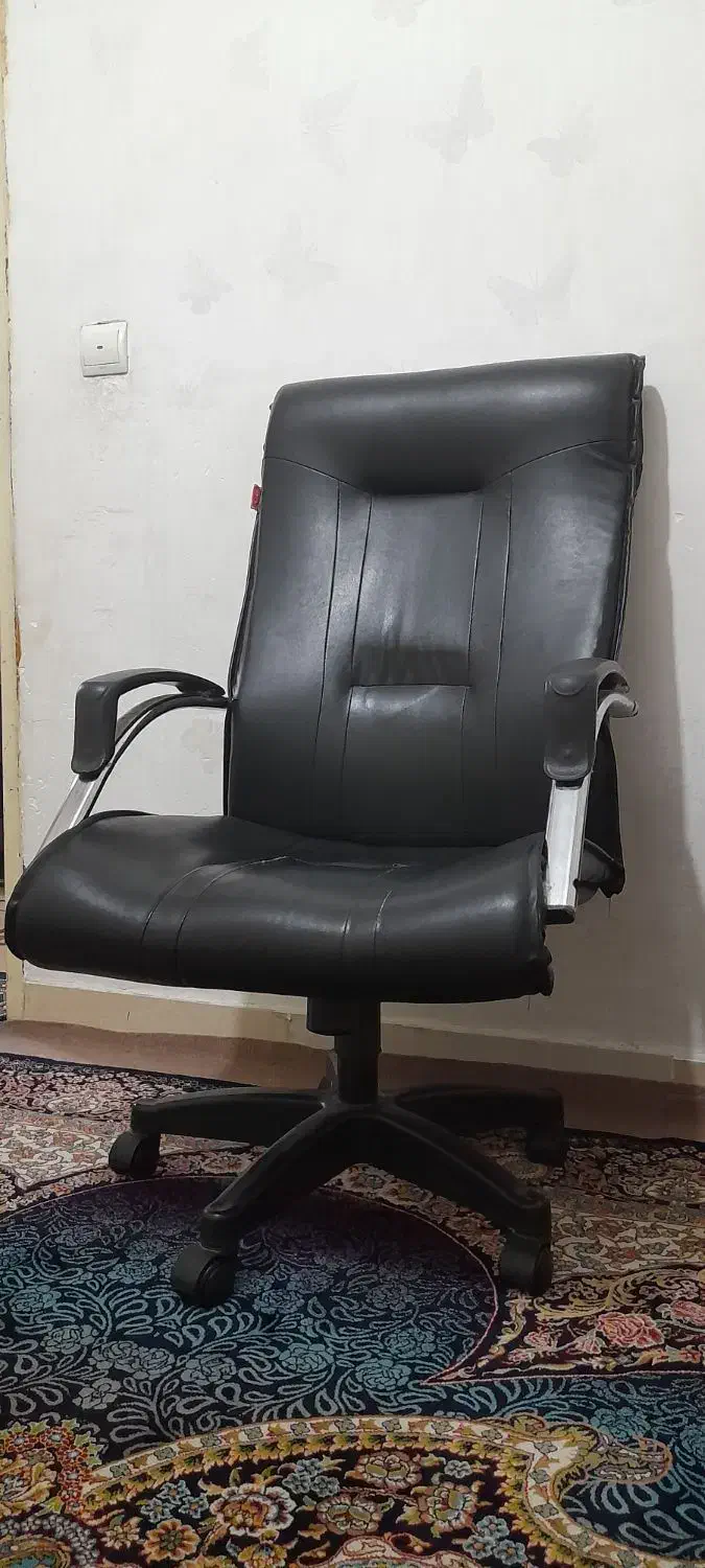 صندلی اداری|مبلمان اداری|رباط‌کریم, مسکن مهر آبشناسان|دیوار