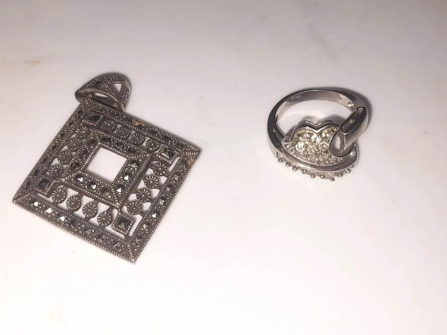 انگشتر و گردنبند زنانه|جواهرات|حمیدیا, |دیوار