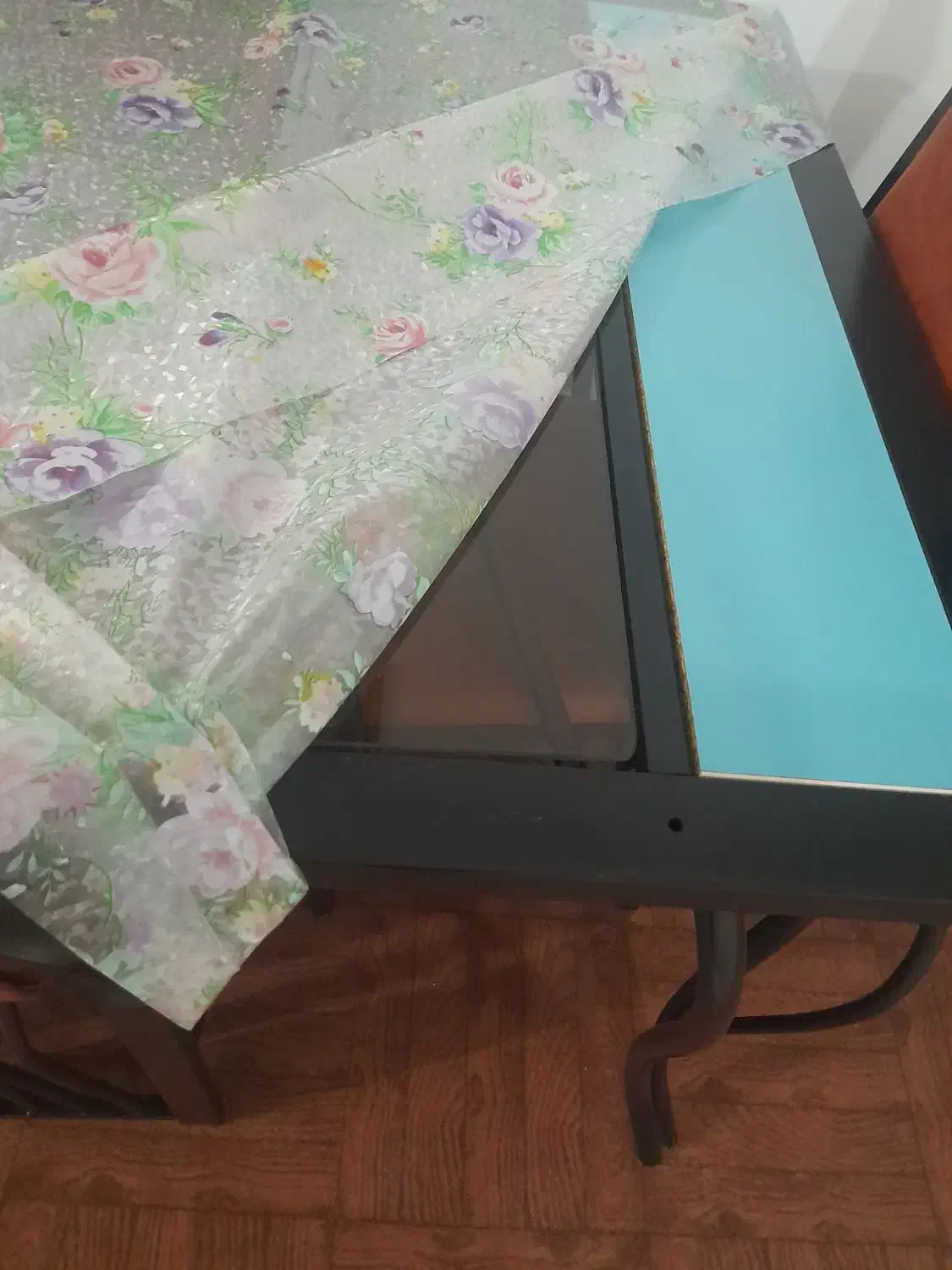 میز غذاخوری|میز و صندلی غذاخوری|شاهین دژ, |دیوار