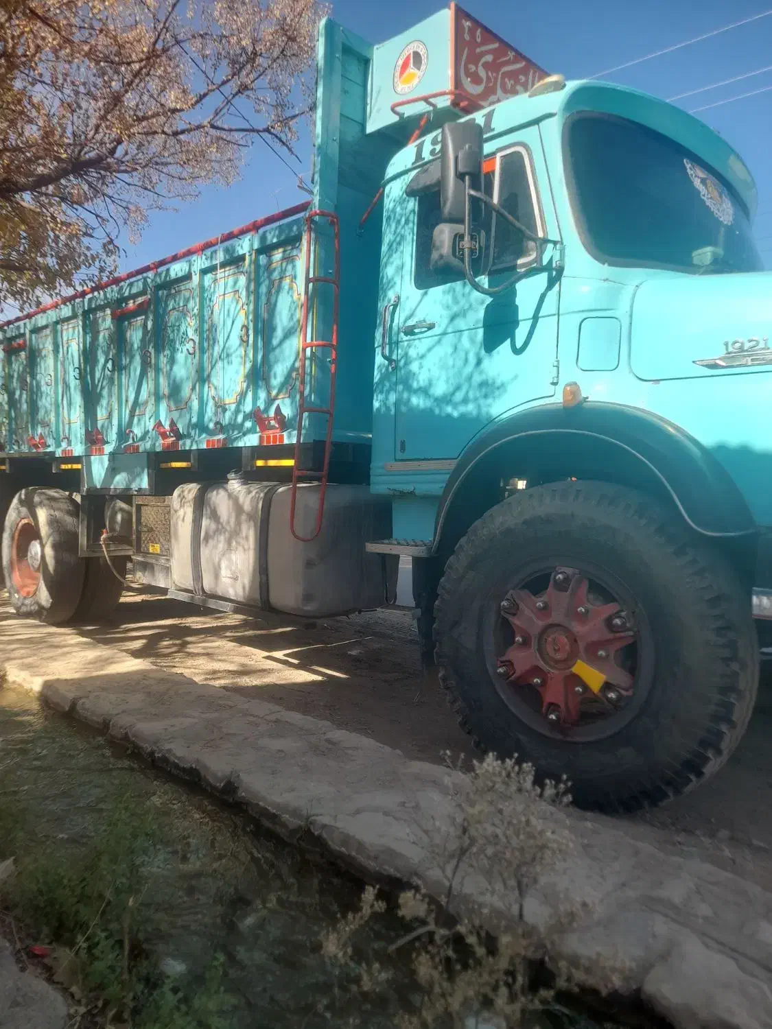 بنز تک باری مدل ۷۱ بدون تعویضی|خودرو سنگین|اسفندقه, |دیوار