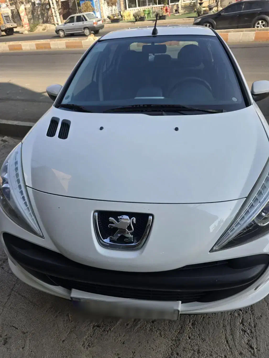 ۲۰۷ مدل ۹۸ اسفند ماه|خودرو سواری و وانت|کوهسار (البرز), |دیوار