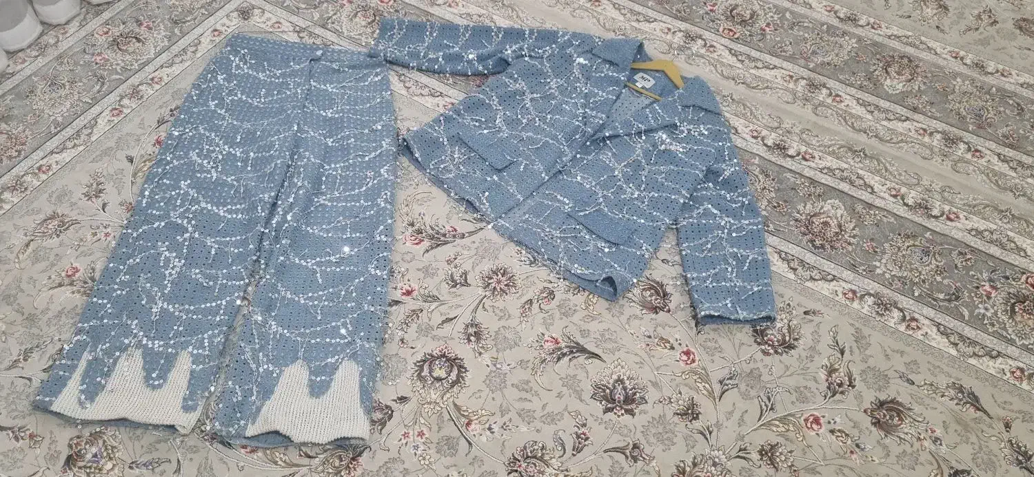 لباس|لباس|اندیمشک, |دیوار