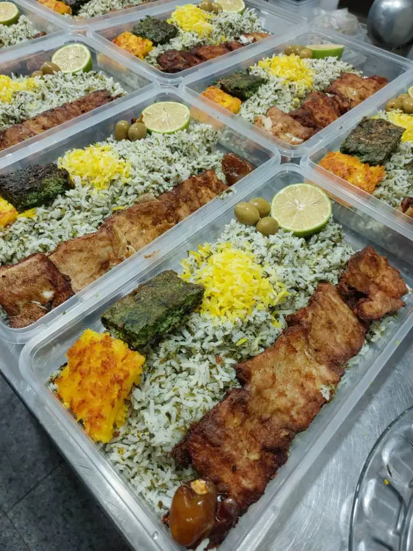 تهیه و پخش غذا مجالس ادارات تمام نقاط تهران.|خدمات پذیرایی، مراسم|تهران, تهرانپارس شرقی|دیوار