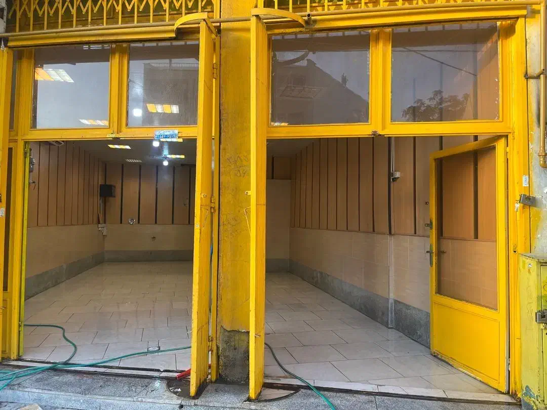 رهن و اجاره تجاری ۶۰متری|اجارهٔ مغازه و غرفه|شیراز, شهرک پرواز|دیوار