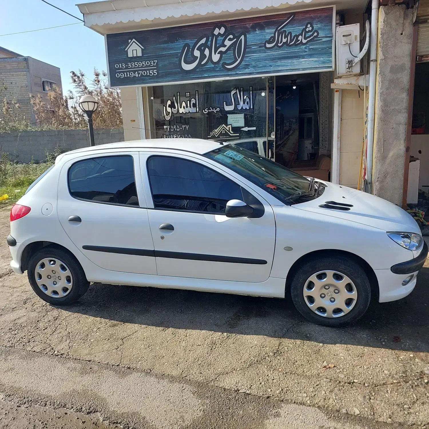 ۲۰۶ تیپ ۲ سفید بی رنگ مدل ۹۸|خودرو سواری و وانت|رشت, یخسازی|دیوار