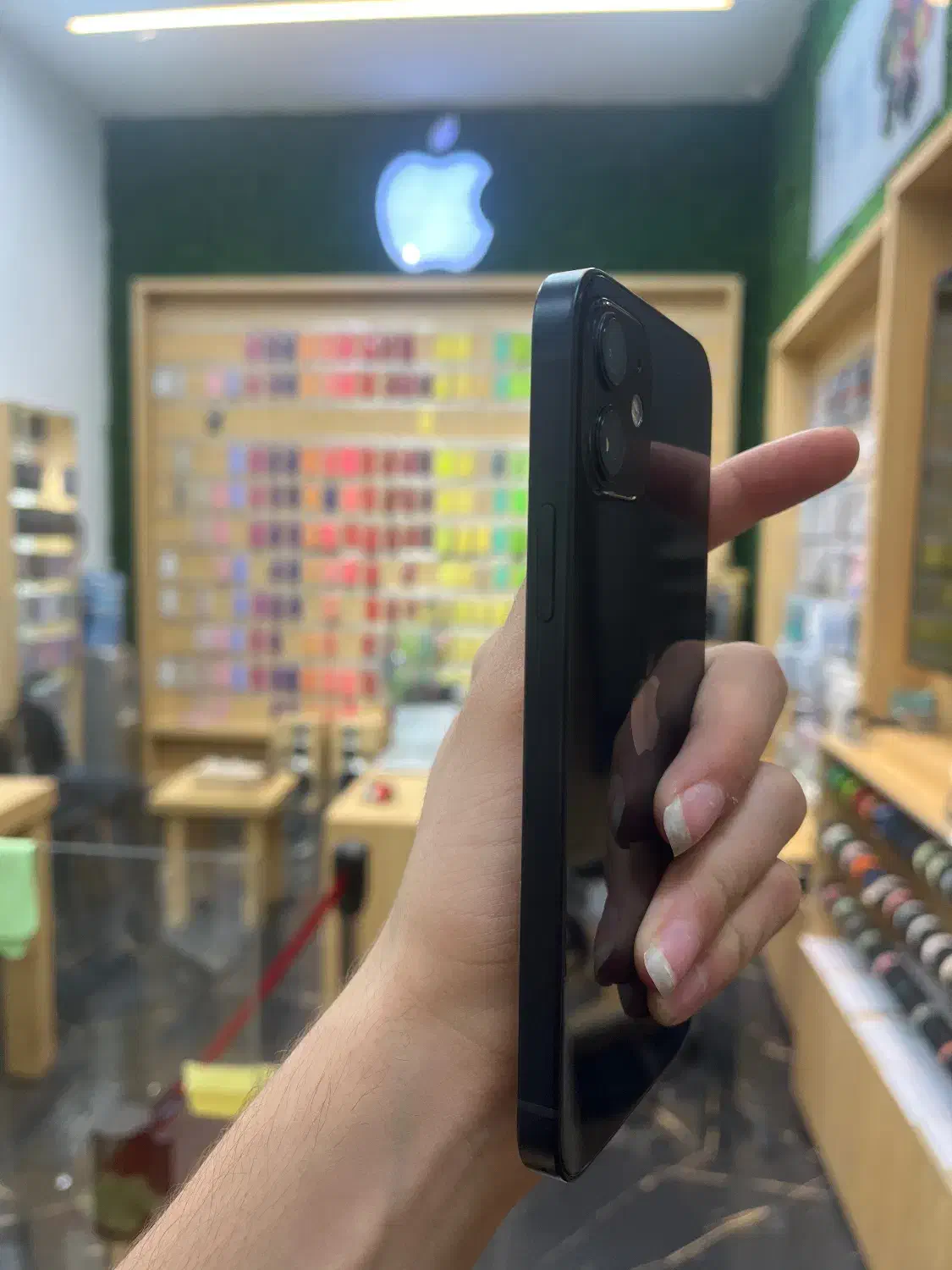 ۱۲نورمال|موبایل|تهران, صادقیه|دیوار