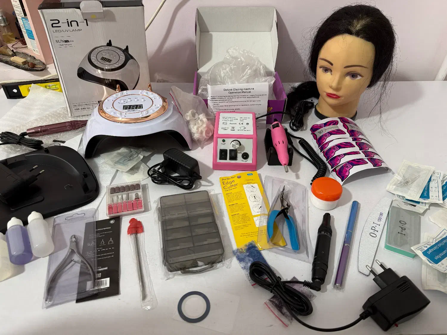 وسایل لوازم کاشت ناخن سوهان یوی موادلاک هدیه جزوه|آرایشی، بهداشتی، درمانی|تهران, هفت چنار|دیوار