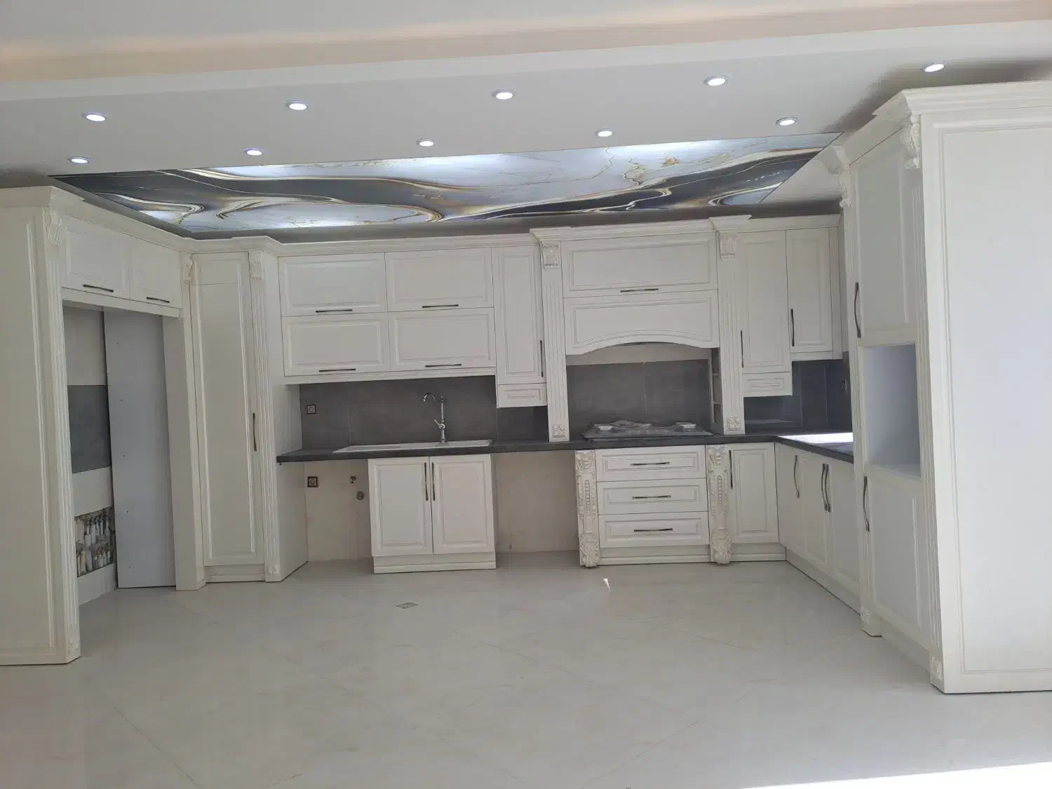 اجاره تجاری ۱۲۰ متری حاشیه دهخدا(املاک سیب)|اجارهٔ مغازه و غرفه|بجنورد, |دیوار