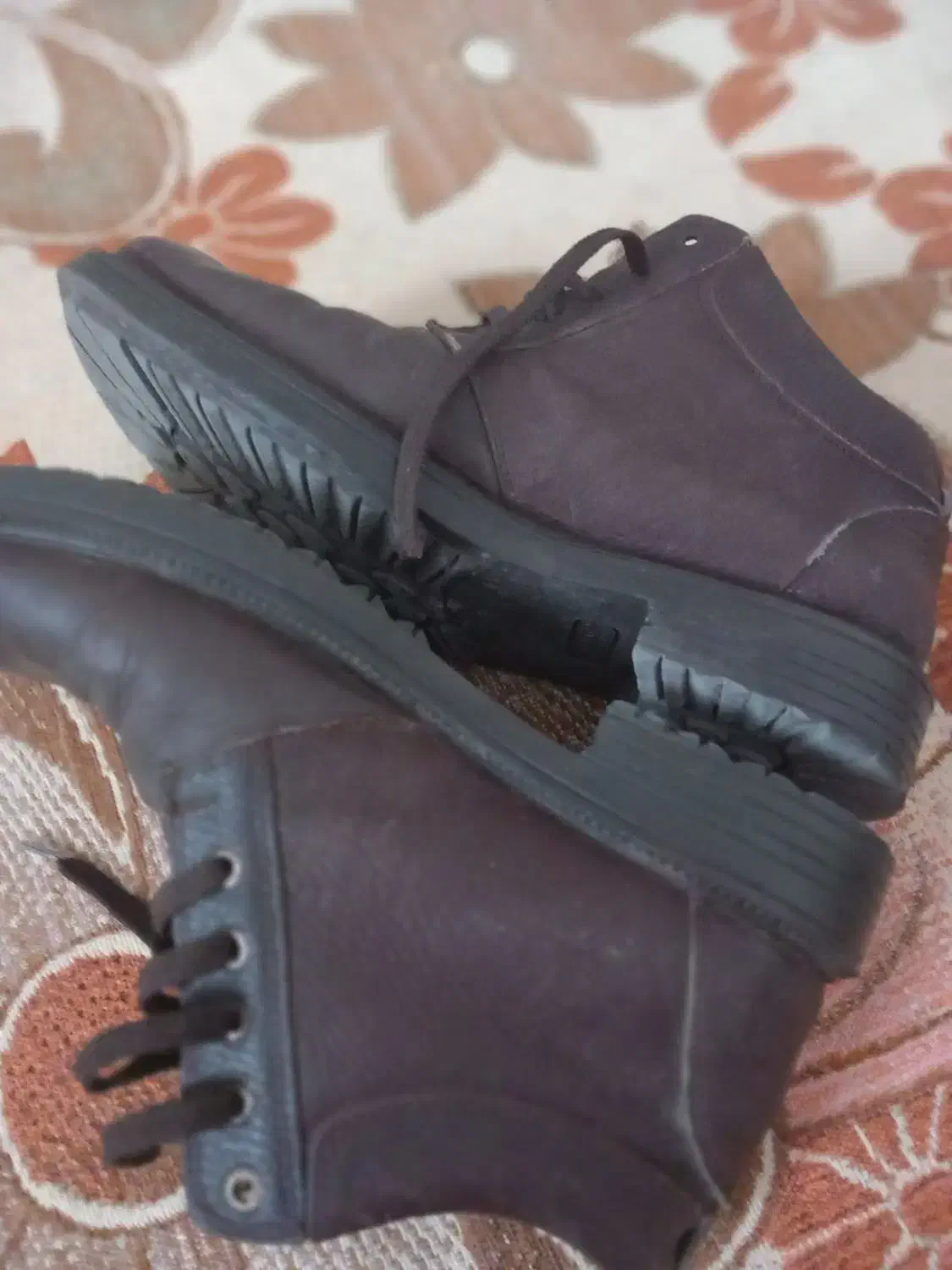 یه جفت کفش مردانه به فروش میرود|کیف، کفش، کمربند|قم, ولیعصر|دیوار