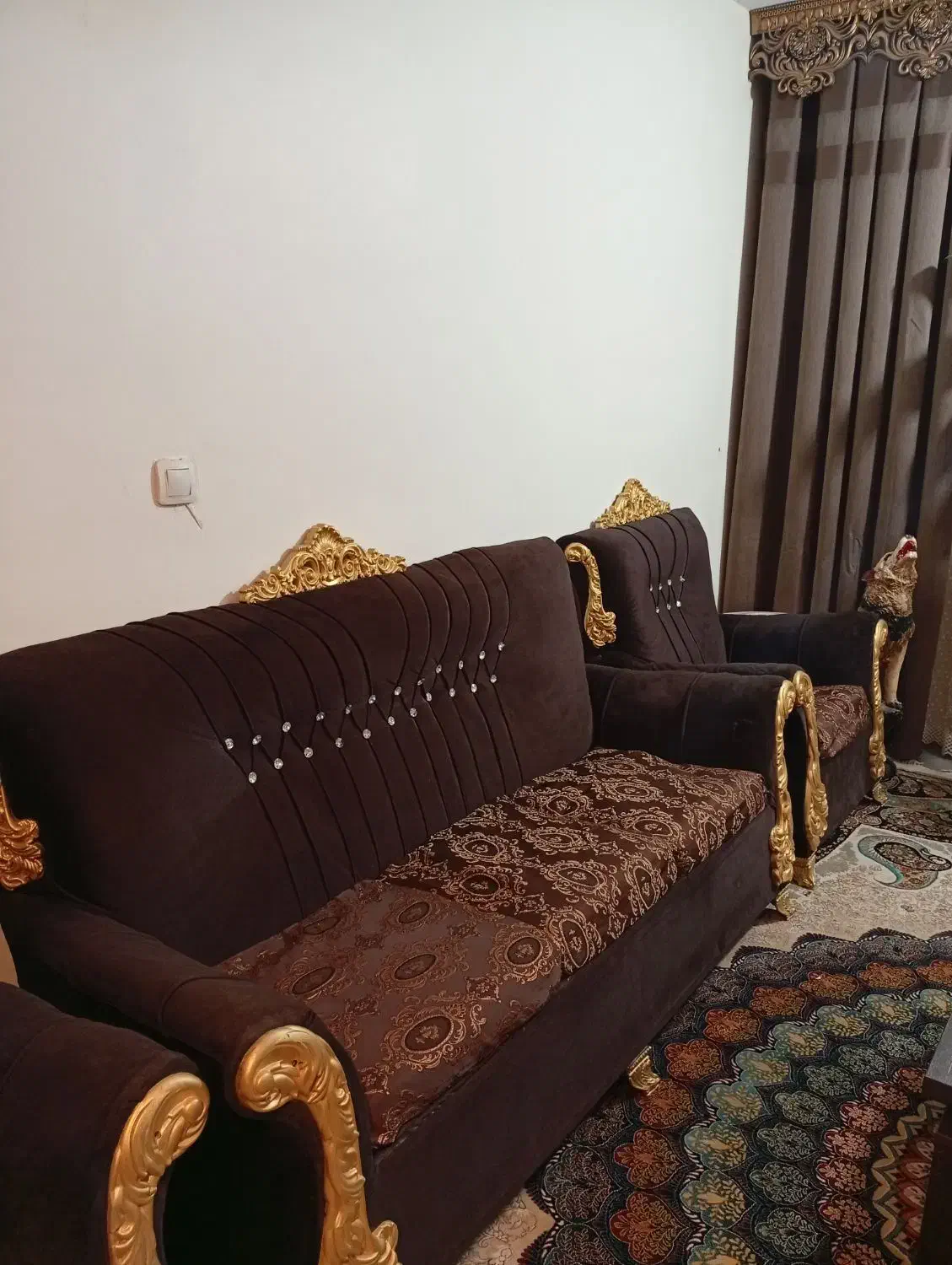 مبلمان|مبلمان خانگی و میز عسلی|نجف‌آباد, باغ ملی|دیوار