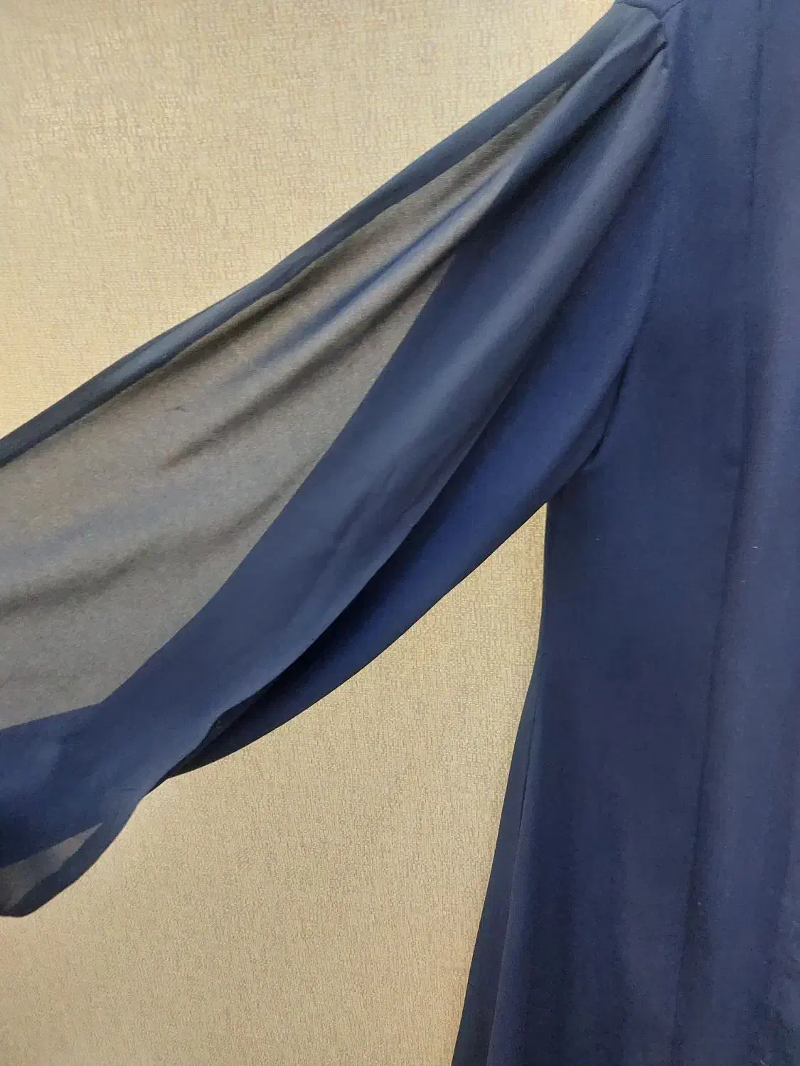 لباسها همه تمیز ونو هستند|لباس|تهران, شهرک ولیعصر جنوبی|دیوار