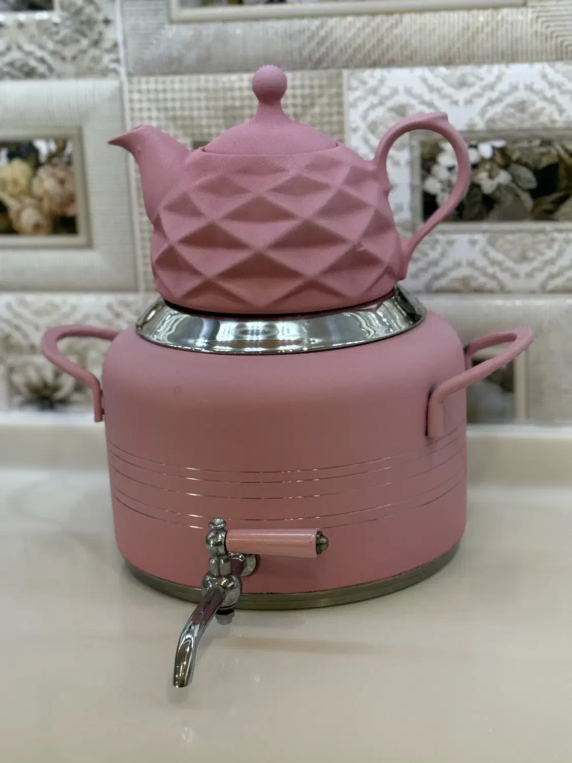 کتری قوری صورتی|قوری، کتری، قهوهساز دستی|قم, زنبیل آباد|دیوار