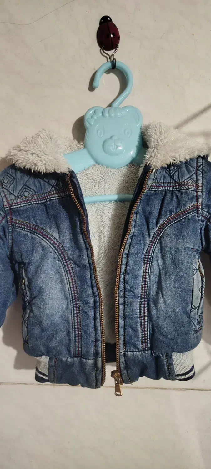 کاپشن|کفش و لباس بچه|شهرضا, |دیوار