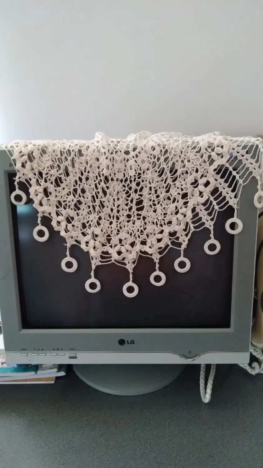 کامپیوتر خوب همراه با کیس صندلی خوب و باند هایش|رایانه رومیزی|مهاباد (آذربایجان غربی), |دیوار