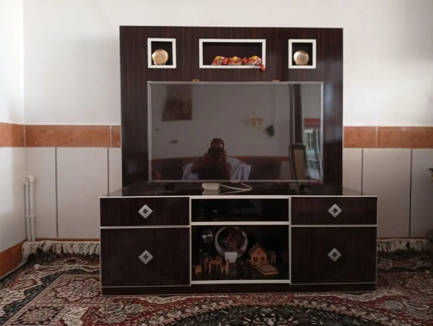 زیر تلویزیون ام دی آف و بوفه و جا کفشی در حد نو|میز تلویزیون|الشتر, |دیوار