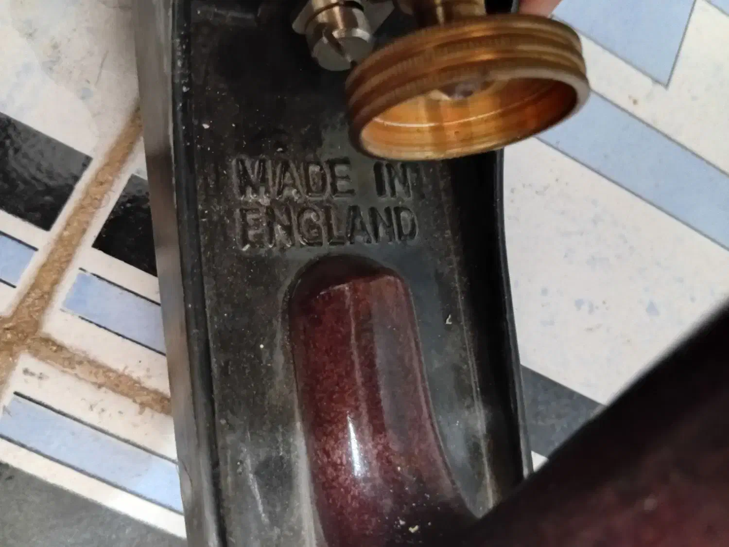 رنده چوب نجاری استانلی انگلیسی قدیمی عتیقه شماره۴|ابزارآلات|اصفهان, شیخ اشراق|دیوار