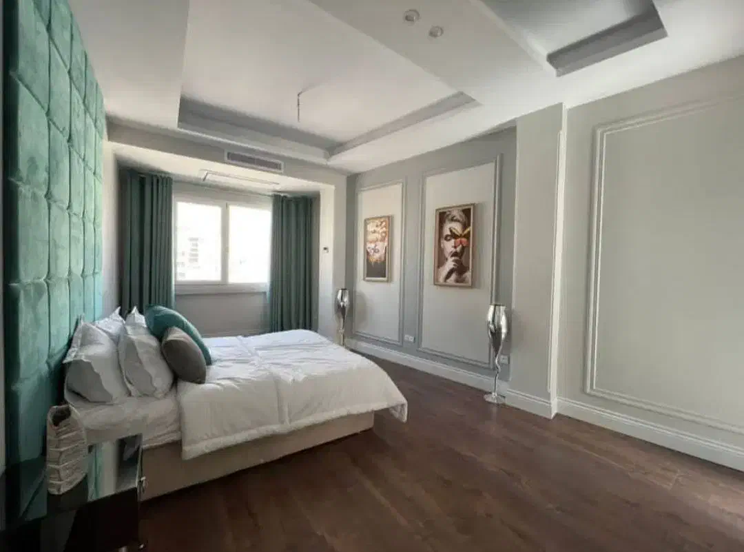 130مــتــر سـه خــواب مـشابـه کـلـیـدنـخـورده هروی