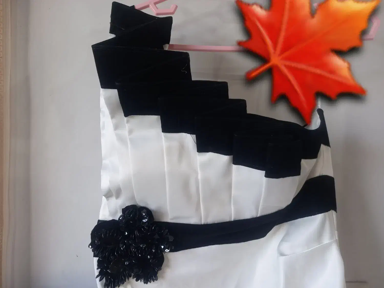 لباس مجلسی (فقط یکبار پوشیده شده)|لباس|تنکابن, |دیوار