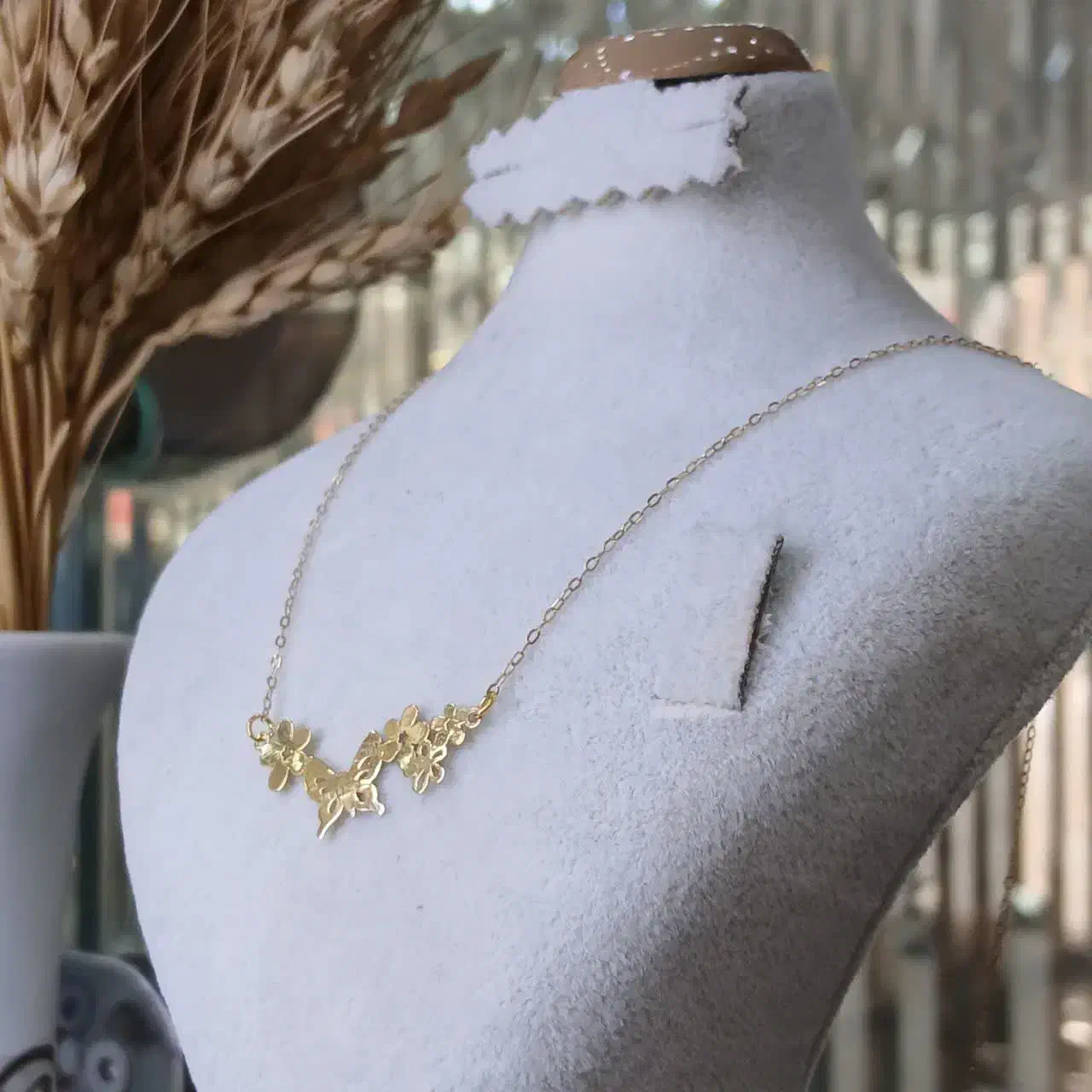 گردنی های مینیمال|جواهرات|قم, نیروگاه|دیوار