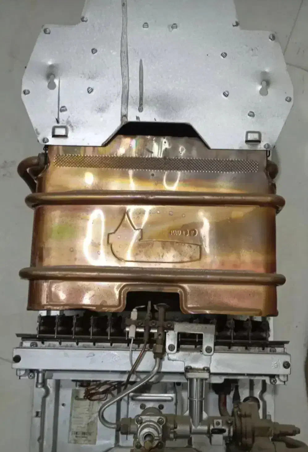 سرویس و تعمیرات و نصب انواع بخاری و آبگرمکن|خدمات پیشه و مهارت|برازجان, |دیوار