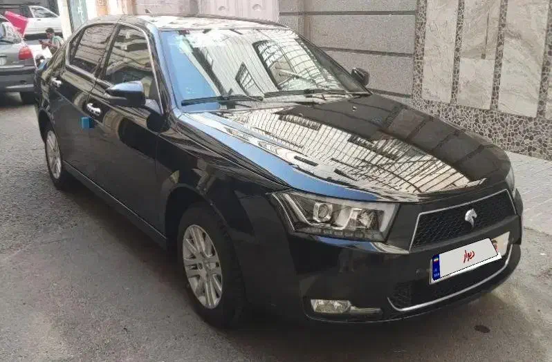 دنا پلاس ۵دندای مشکی 1400|خودرو سواری و وانت|زنجان, |دیوار