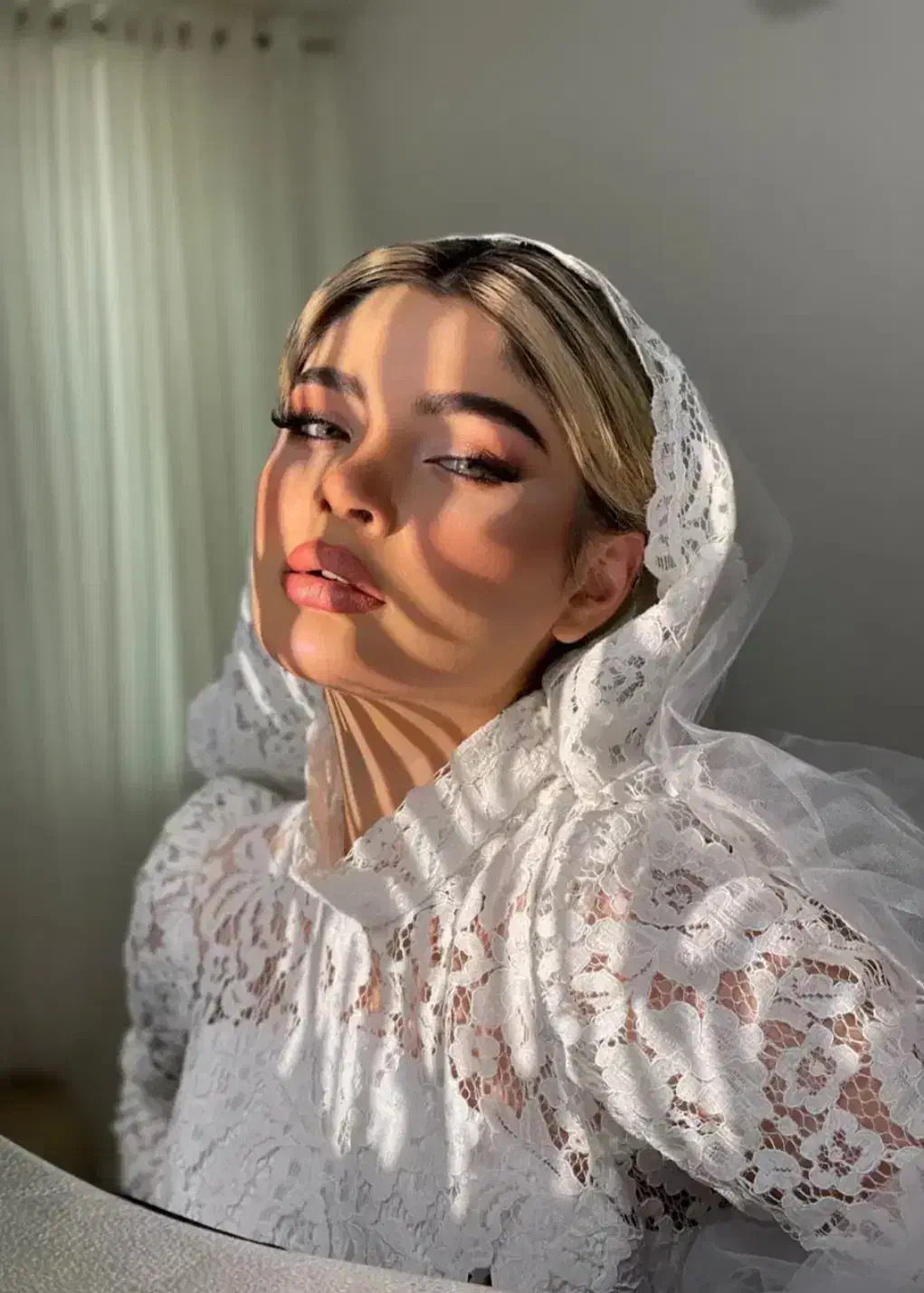 میکاپ و شینیون تخصصی با آف یلدایی سالن cip|خدمات آرایشگری و زیبایی|خرم‌آباد, |دیوار