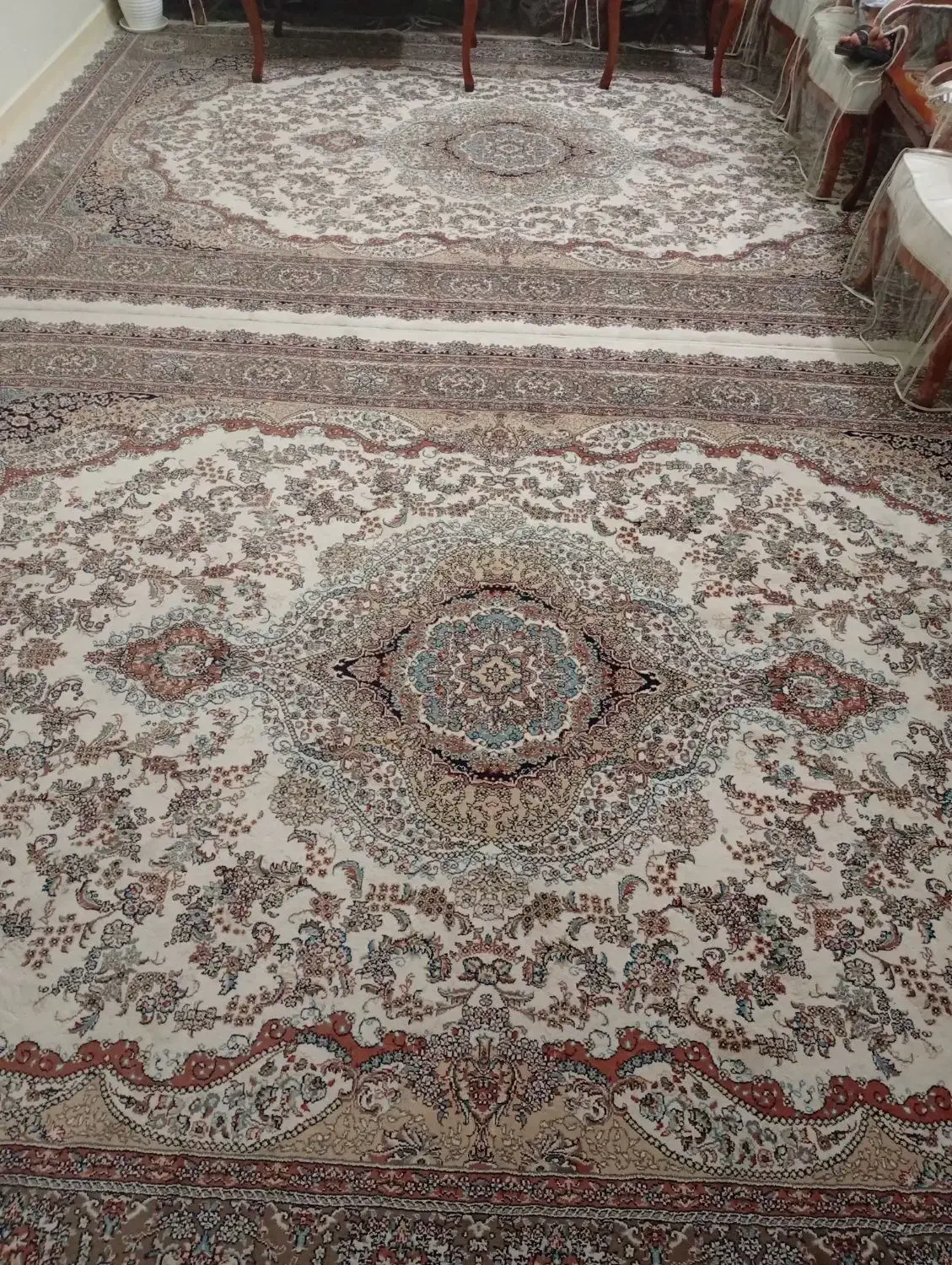 ۲ تخته فرش ۹ متری ۷۰۰ شانه ۲۵۵۰ تراکم اصل|فرش|اسلام‌شهر, شهرک مصطفی خمینی|دیوار