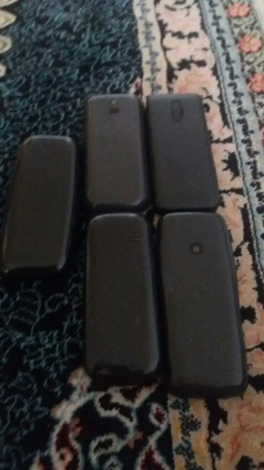 گوشی ساده سالم سالم|موبایل|قم, قلعه کامکار|دیوار