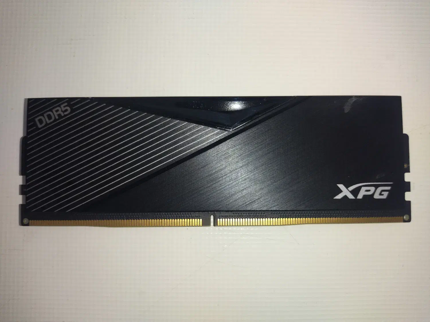 یک رم 16گیگ. گارانتی مادام العمر DDR5.XPG.5200MHz|قطعات و لوازم جانبی رایانه|تهران, فلسطین (میدان انقلاب)|دیوار