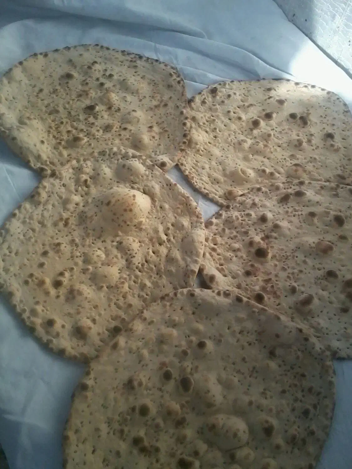 نان|خوردنی و آشامیدنی|اصفهان, شاهد|دیوار