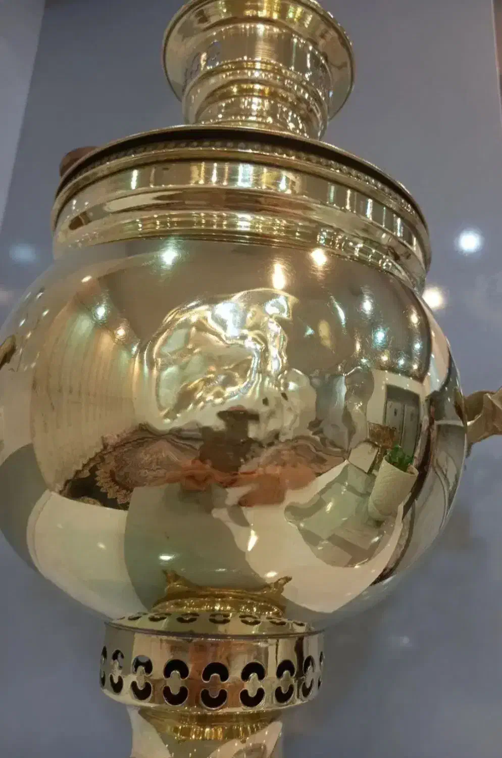 سماور و ساعت برنزی سنگین|صنایع دستی و سایر لوازم تزئینی|هریس, |دیوار