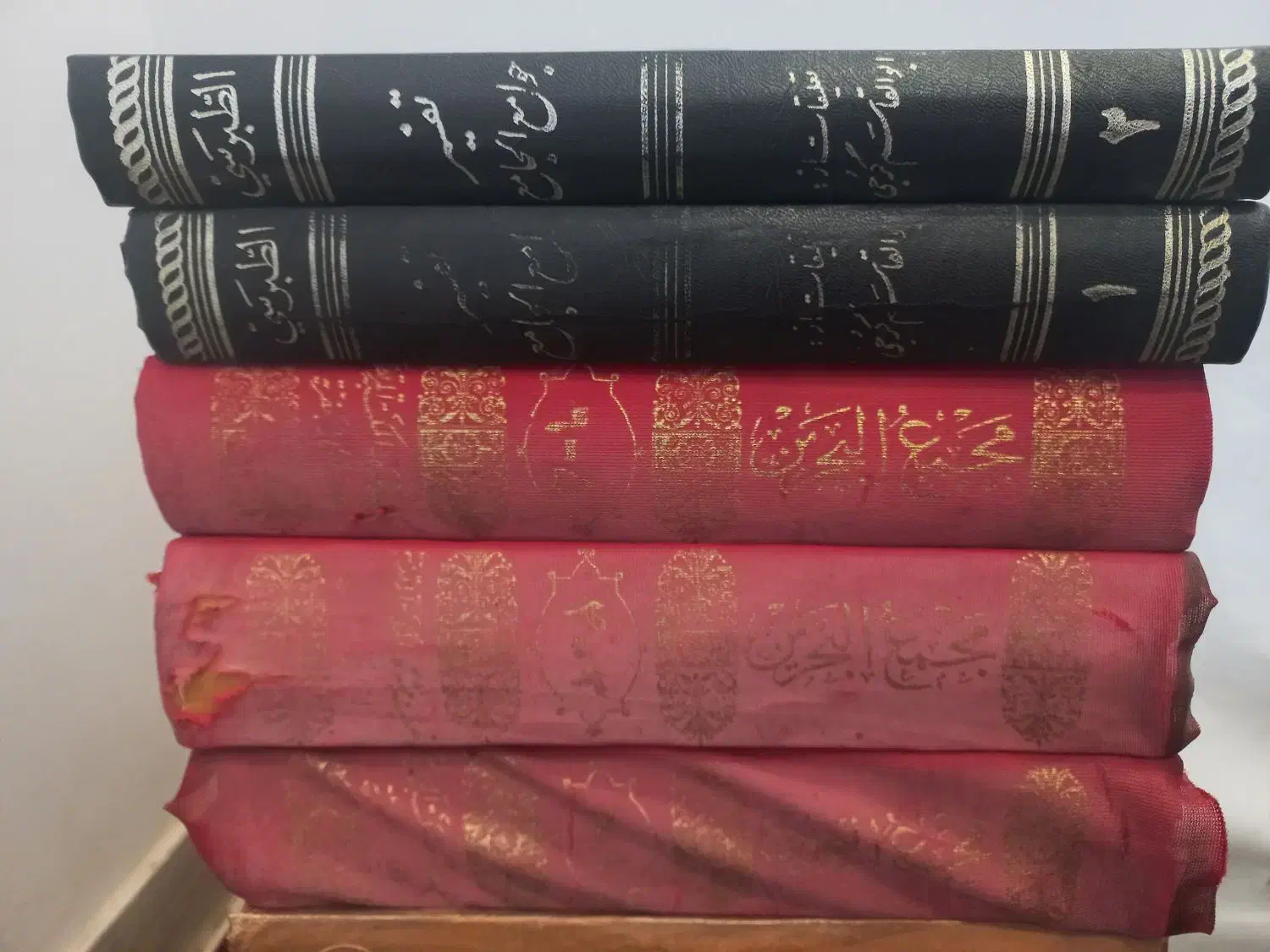 تفسیر نمونه|کتاب و مجله مذهبی|قم, بنیاد|دیوار