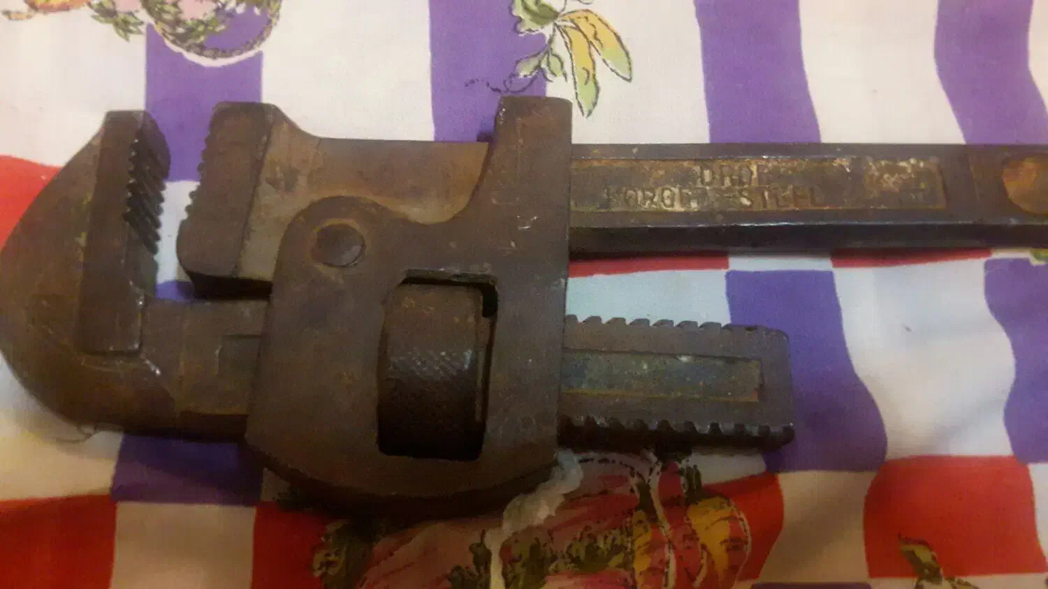 آچار لوله گیر محکم نمره18با|ابزارآلات|اندیشه, اندیشه فاز ۱|دیوار