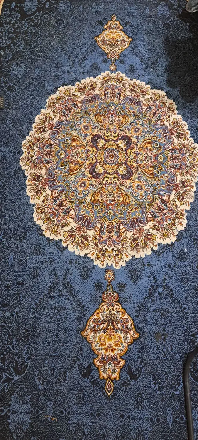 سه تخته فرش ۱۲ و ۹ و ۶|فرش|قم, شاه احمد قاسم|دیوار