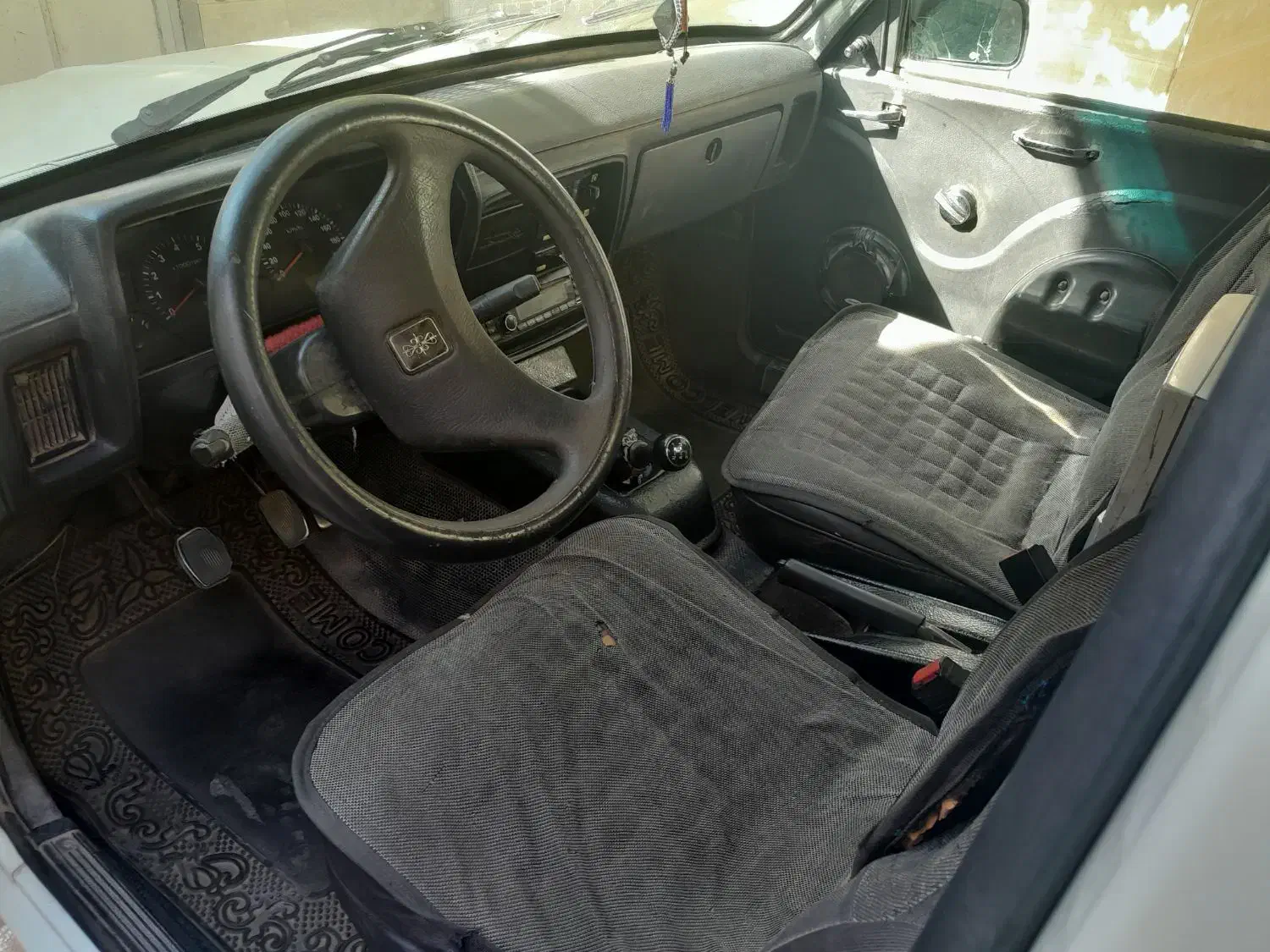 وانت  مدل ۹۳|خودرو سواری و وانت|سبزوار, زینبیه|دیوار