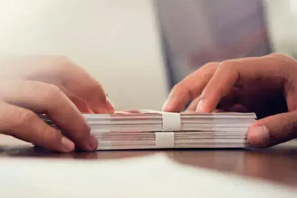 وام گیرنده با رتبه A یا B نیازمندم ۴۰ تومن شیرینی|خدمات مالی، حسابداری، بیمه|تهران, میدان ولیعصر|دیوار