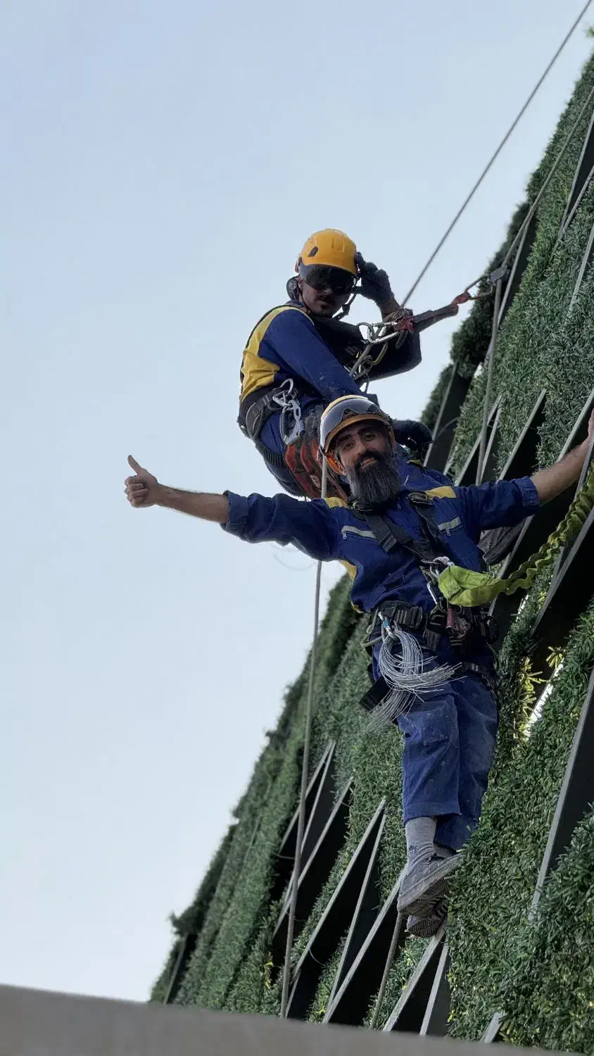 کار در ارتفاع با طناب پیچ و رولپلاک، نماشویی،راپل|خدمات پیشه و مهارت|قم, زنبیل آباد|دیوار