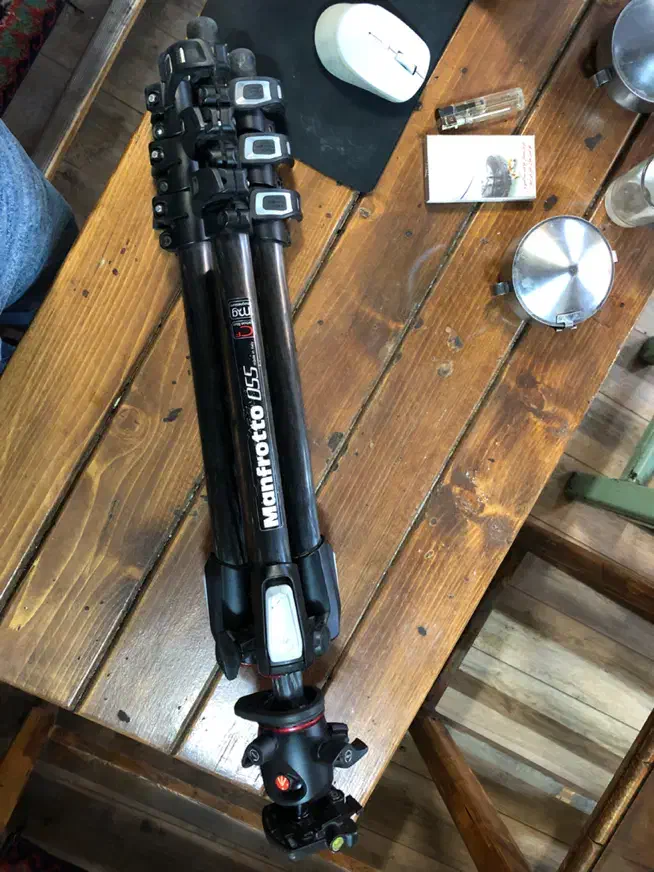 سه پایهی عکاسی مانفرتو|دوربین عکاسی و فیلمبرداری|تبریز, |دیوار