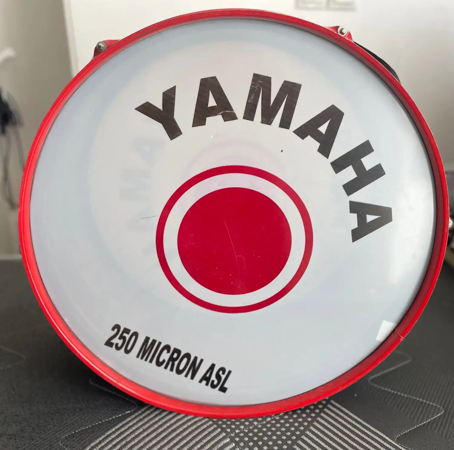 طبل یاماها|درام و پرکاشن|قم, باجک یک|دیوار