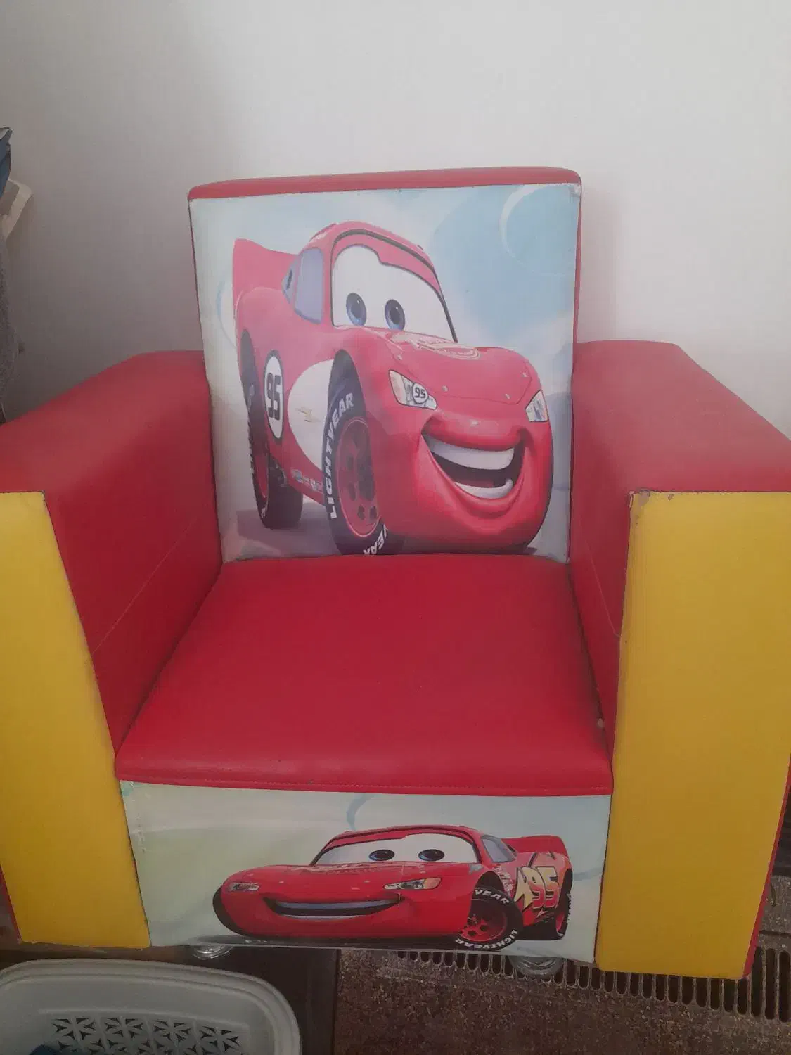 چرخ و کریر و مبل کودک|اسباب و اثاث بچه|ارومیه, |دیوار