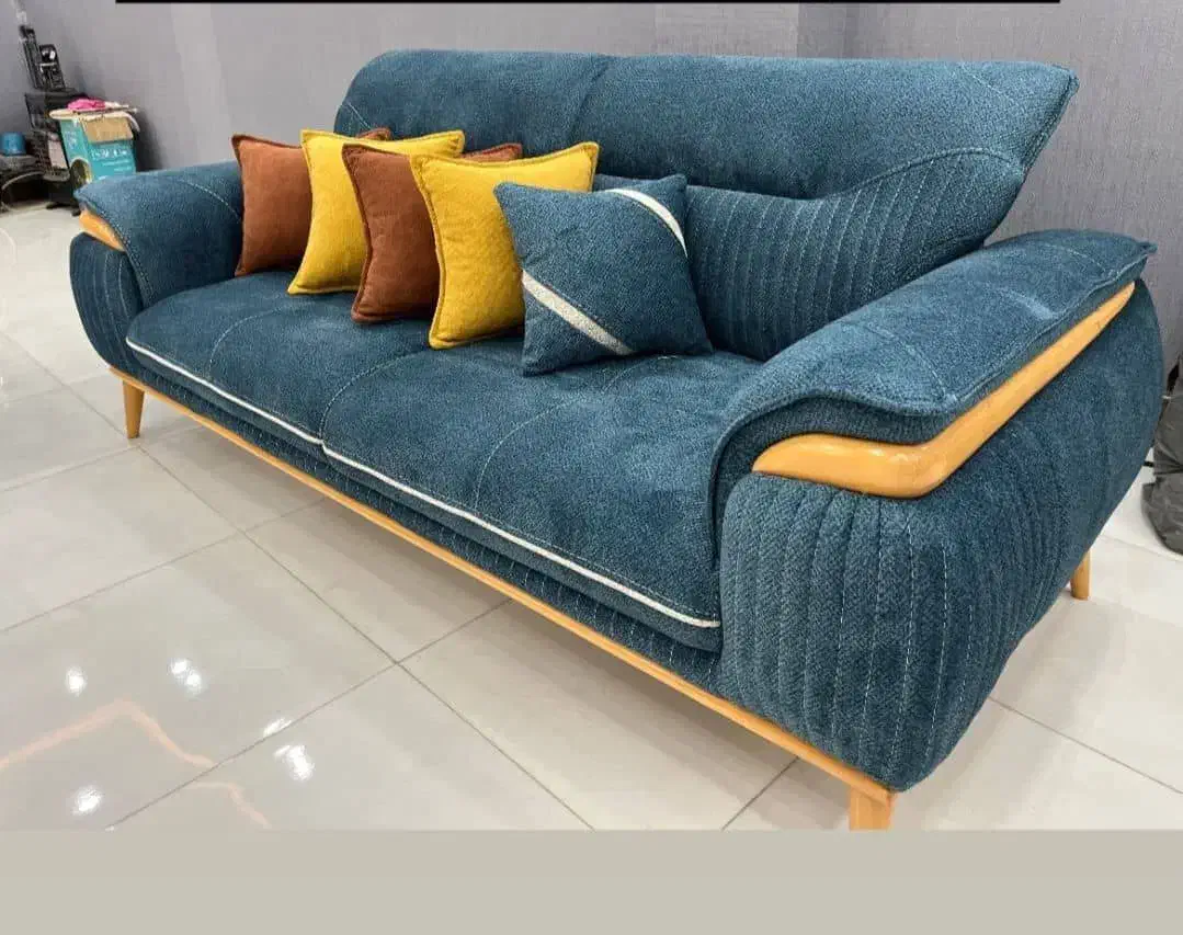 چند دست مبل اماده راحتی تخت خواب شو|مبلمان خانگی و میز عسلی|مشکیندشت, |دیوار