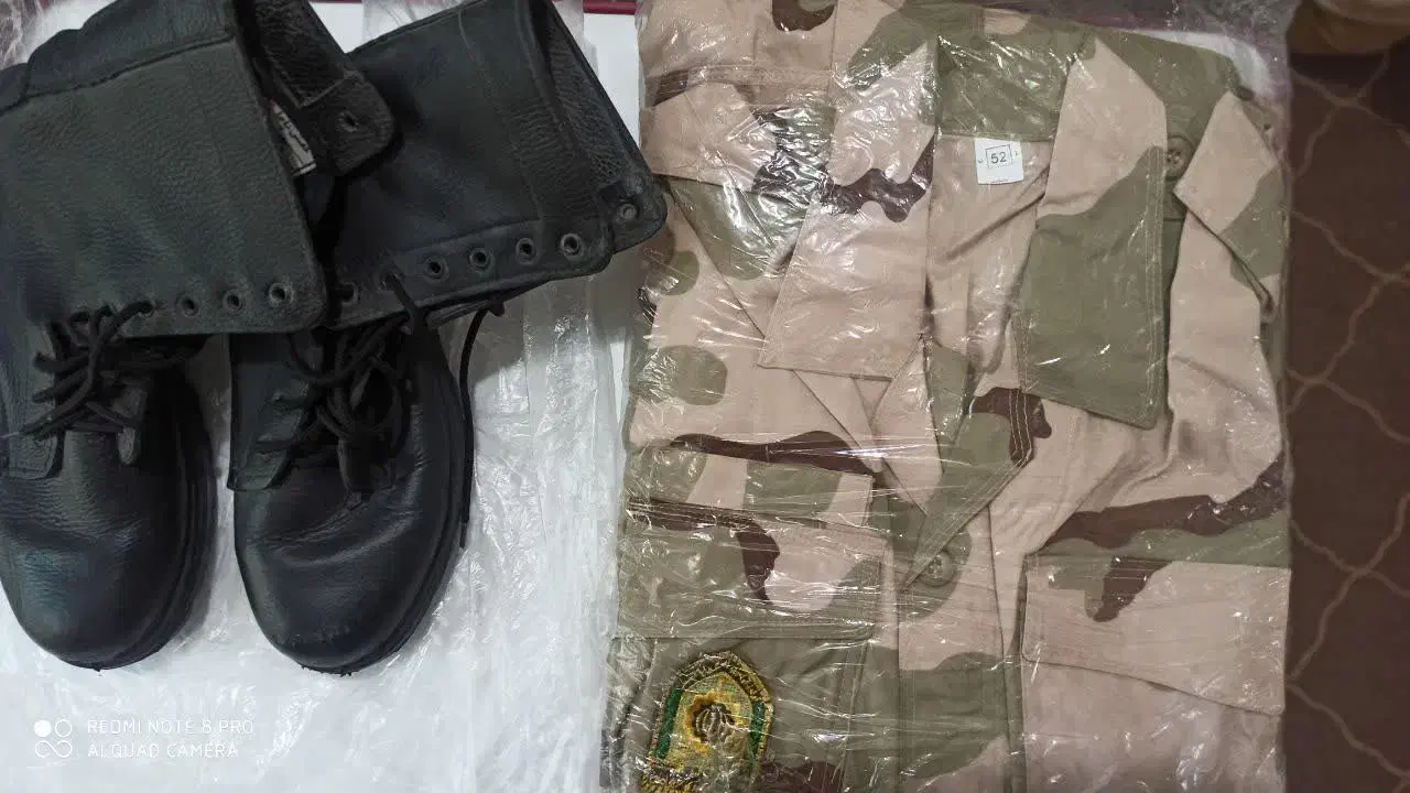 پوتین|لباس|بوشهر, |دیوار