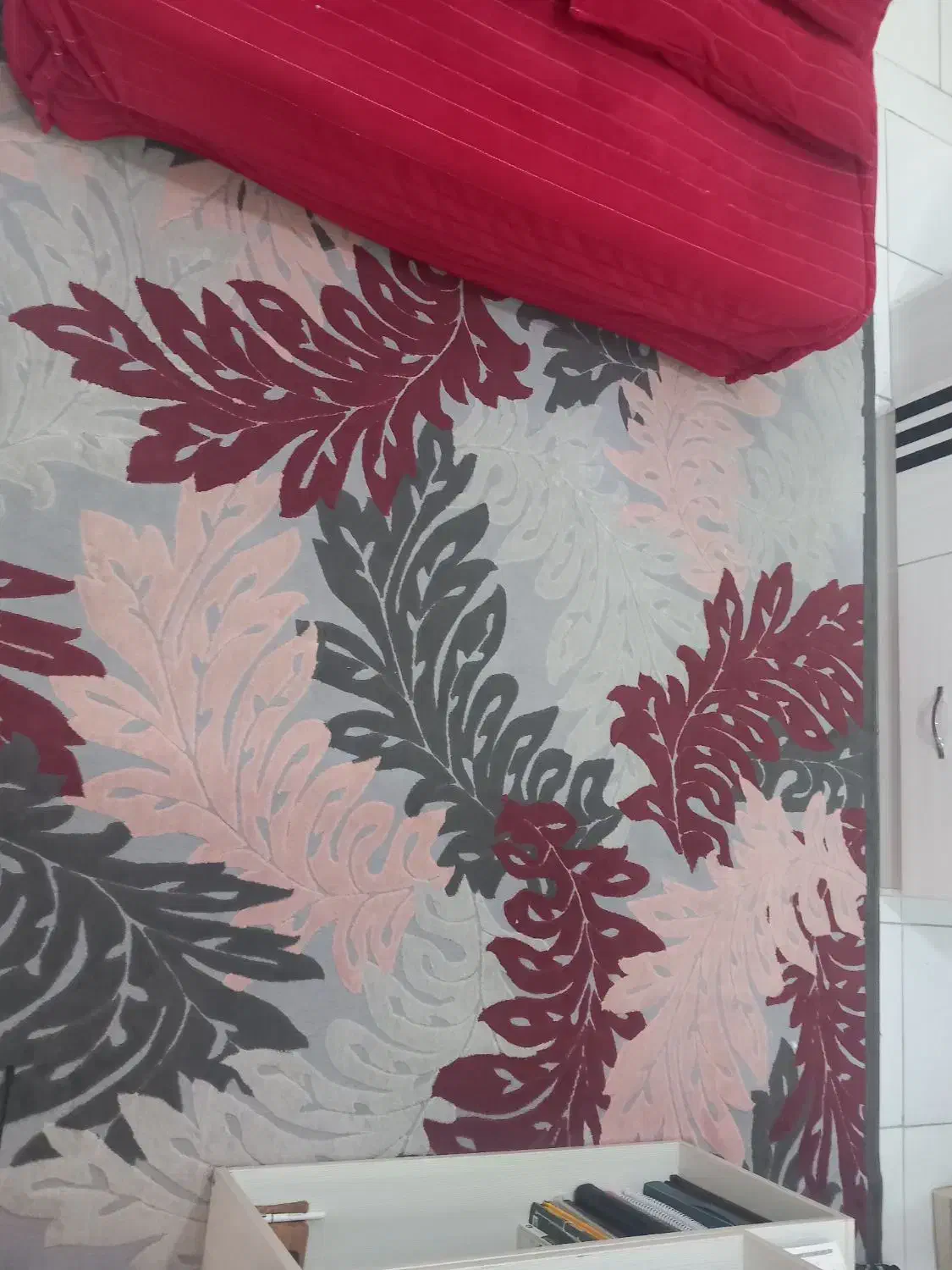 فرش نقش برجسته|فرش|قزوین, |دیوار