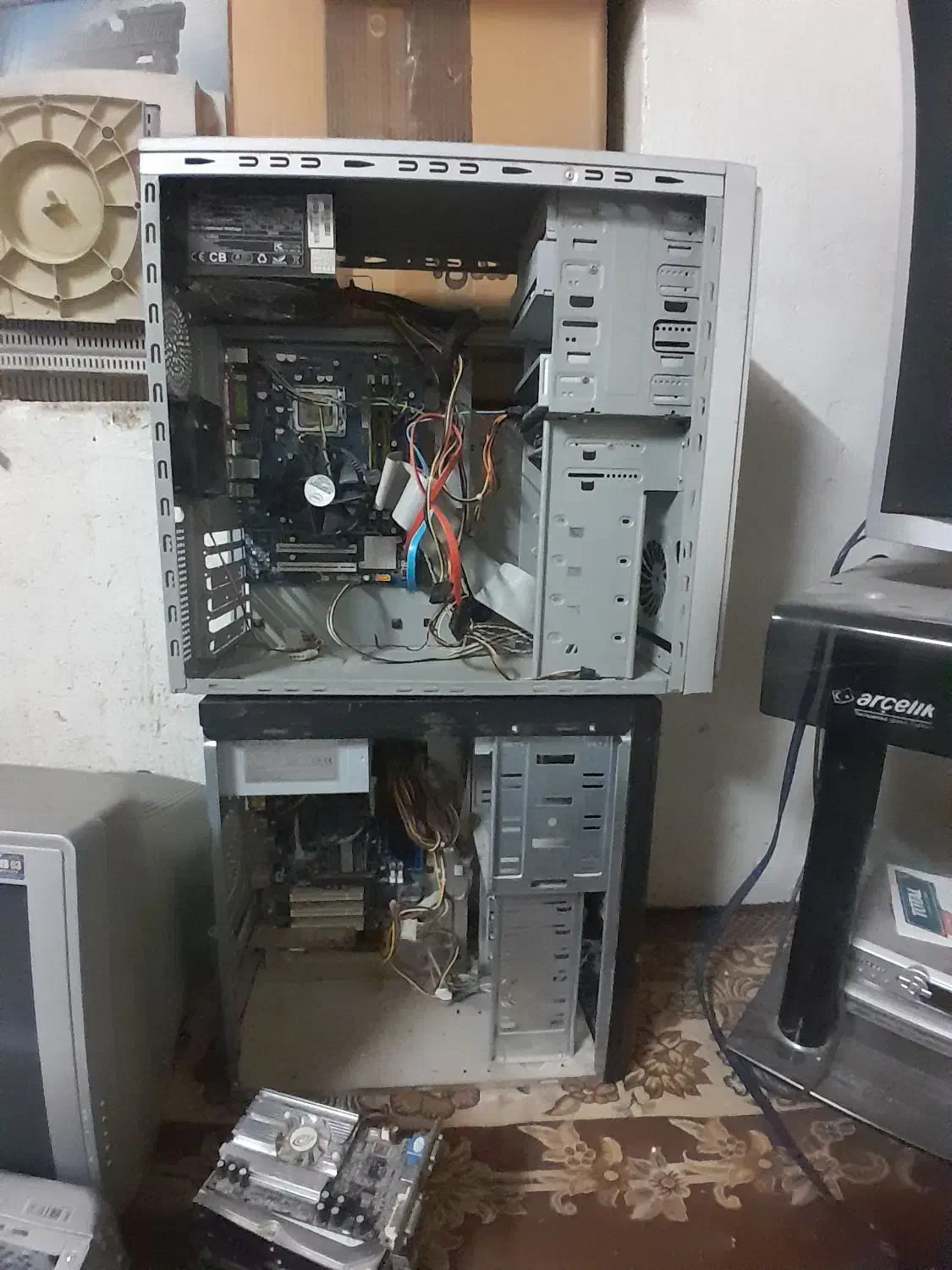 کیس ، مانیتور  و لوازم کامپیوتر|قطعات و لوازم جانبی رایانه|بندرعباس, |دیوار