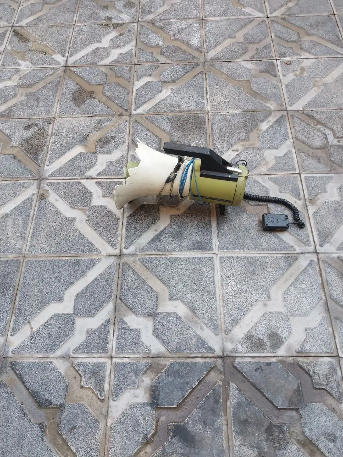 بلندگو دستی|پخشکننده همراه|سهند, |دیوار