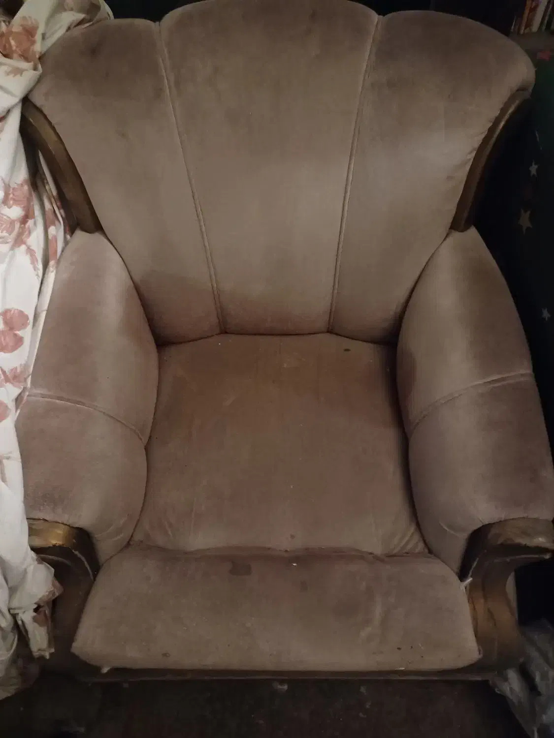 یک عدد مبل یک نفره|مبلمان خانگی و میز عسلی|بابل, |دیوار