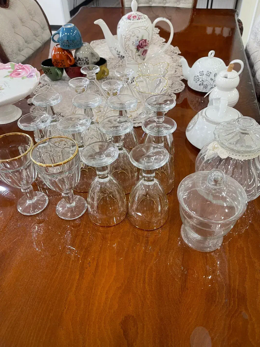 تعدادی لوازم آشپزخانه در حد نو فروش یکجا|ظروف سرو و پذیرایی|یزد, |دیوار