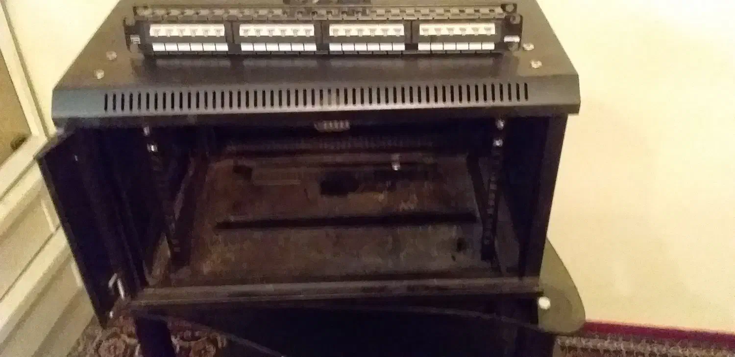 سوئیچ اسپلیتر24 پورت|مودم و تجهیزات شبکه|زنجان, |دیوار