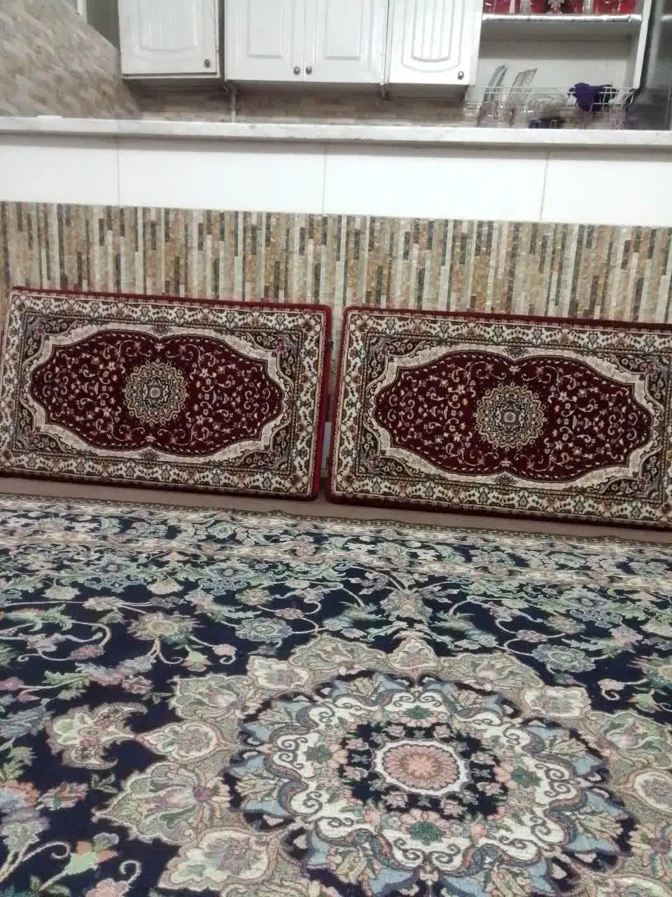 روفرشی وپشتی|روفرشی|قم, لسانی|دیوار