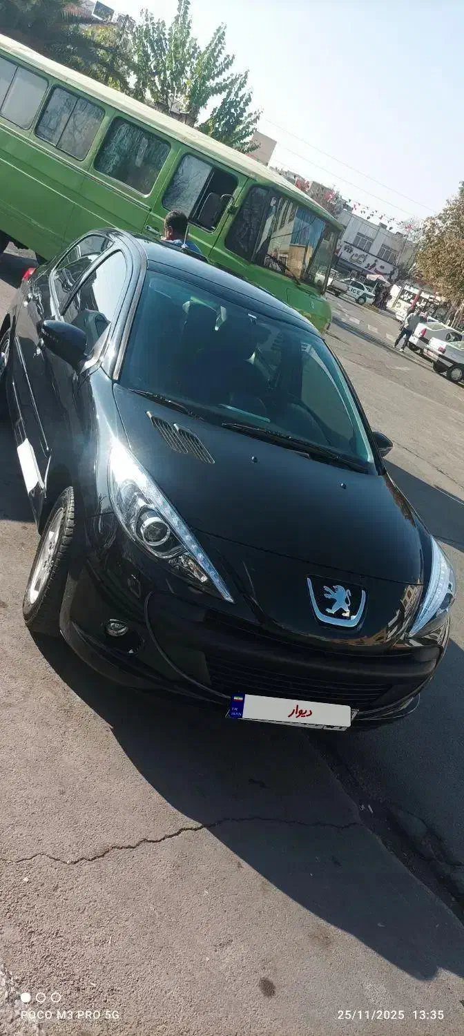 207پانا 1401|خودرو سواری و وانت|ساوه, |دیوار